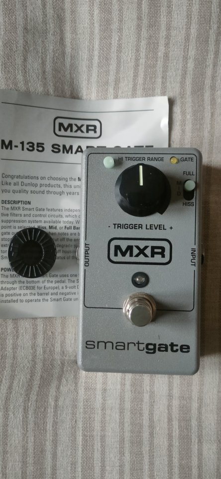 Puerta de Ruido MXR smartgate M-135