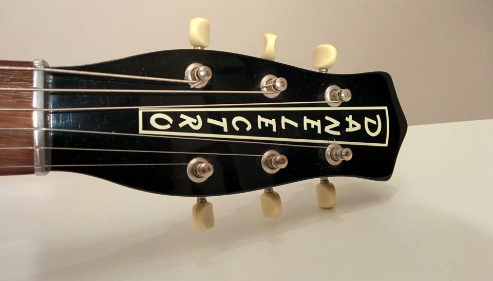 Danelectro U2 reissue Made in Korea