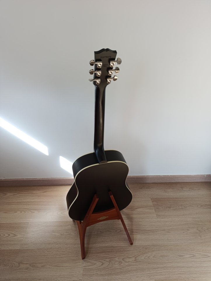 Gibson j45 special satin de segunda mano · Foto 4 de 8 · Barcelona · 1700 €