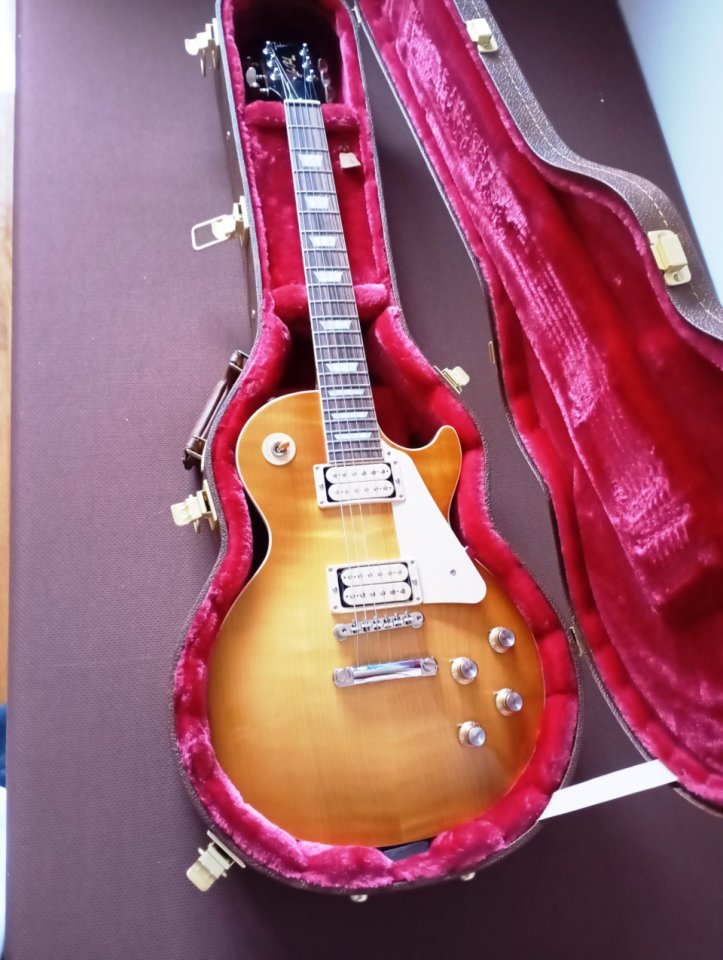 Gibson Les Paul Standard 60s DT VHB de 2026 de segunda mano · Foto 1 de 7 · Pontevedra · 1950 €