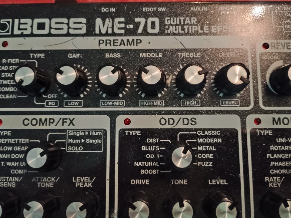 Boss ME-70