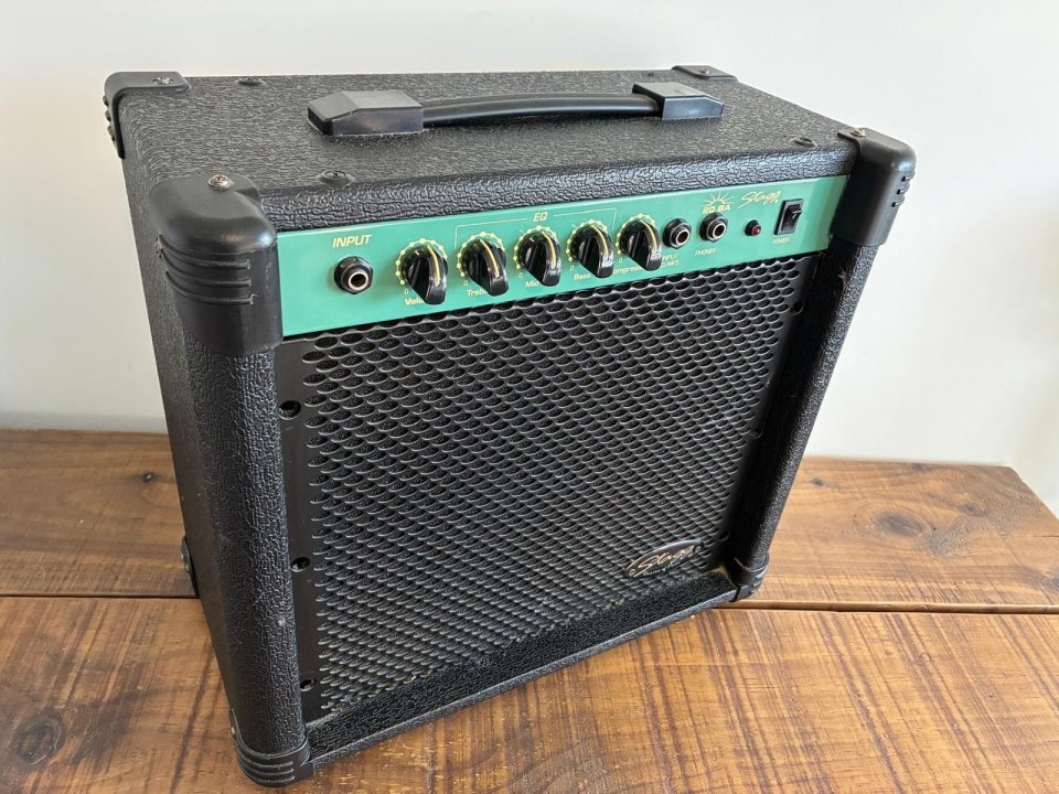 Stagg 20 BA - Amplificador de bajo 20 W de segunda mano · Foto 2 de 4 · Gipuzkoa · 45 €