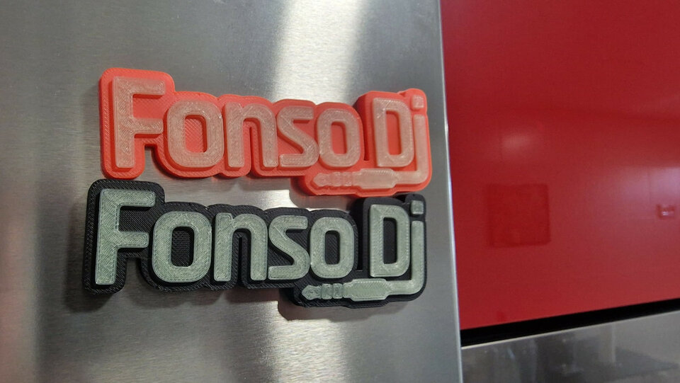 Tu logo de Deejay en 3D, llavero o imán