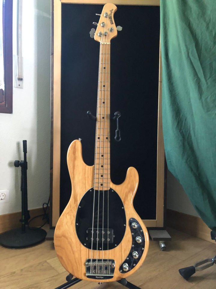 Music Man StingRay 3-EQ H