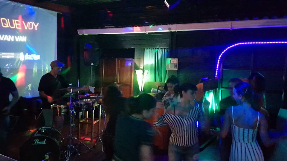 Baterísta performer y productor disponible. de segunda mano · Foto 10 de 10 · Barcelona