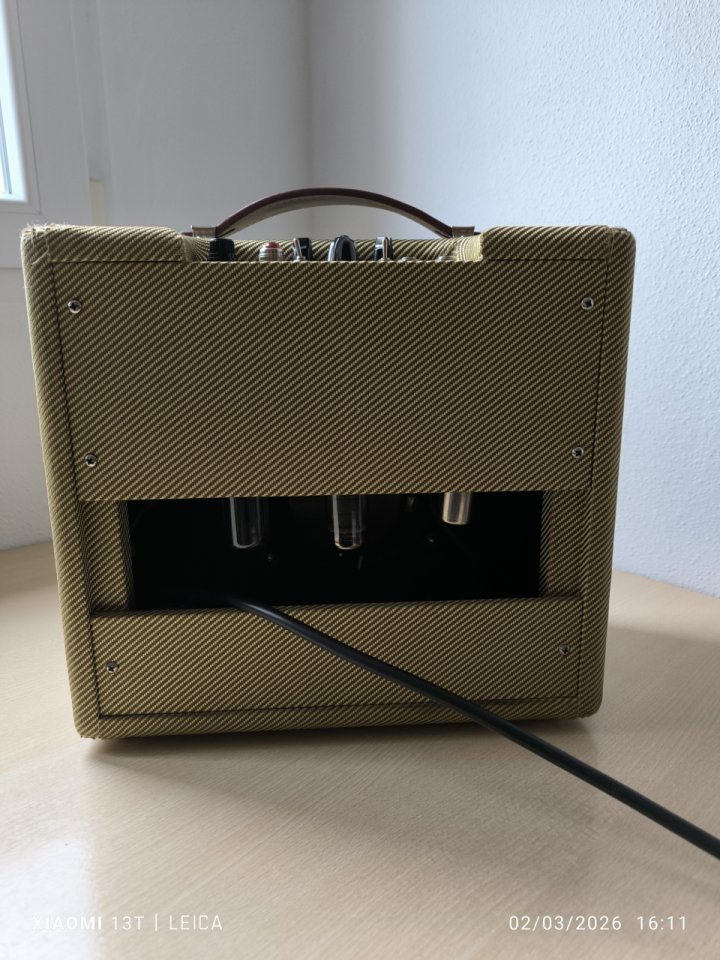 Réplica Fender Champ handwired Custom