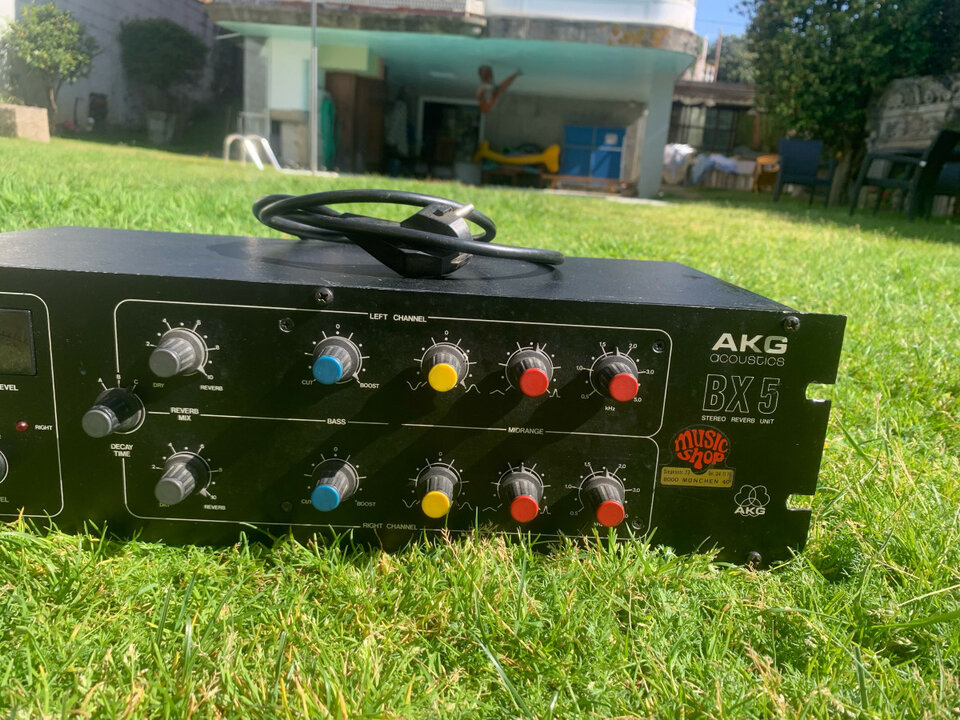 AKG BX-5 1970 - Negro