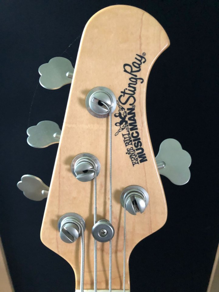 Music Man StingRay 3-EQ H