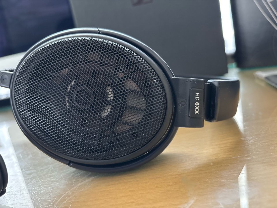 Sennheiser HD 6XX – Edición Limitada · Estado Impecable · Con Caja