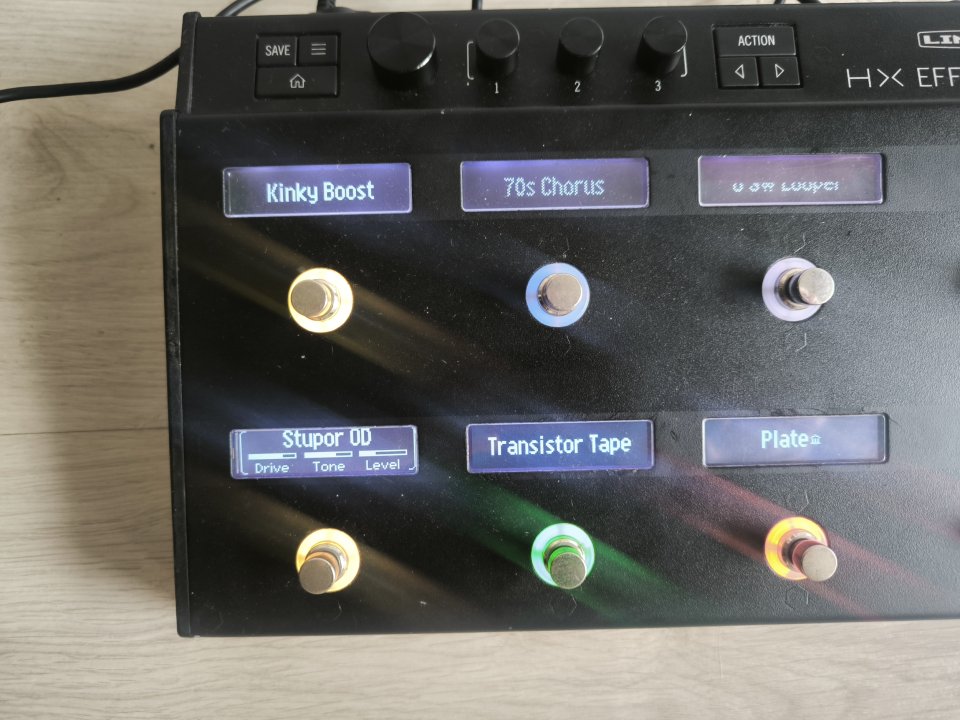 Line 6 HX effects ¡Envío incluido! de segunda mano · Foto 3 de 5 · Murcia · 280 €