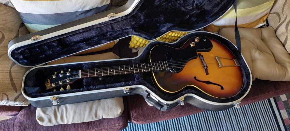 Gibson ES-120T 1962 de segunda mano · Foto 2 de 4 · Asturias · 2995 €