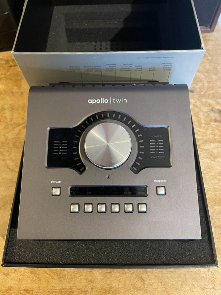 Universal Audio Apollo Quad de segunda mano · Foto 1 de 8 · Palencia · 900 €