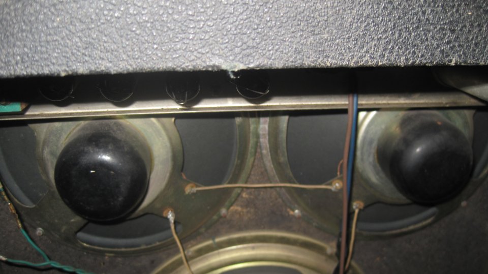 Amplificador vintage a válvulas Novivox 40 watt con reverb