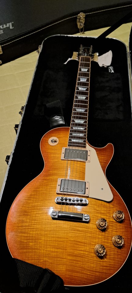 Vendo Gibson Les Paul 2014