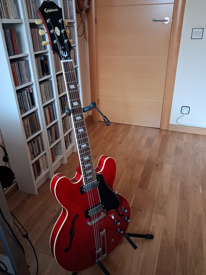 Epiphone Riviera Limited Edition Custom Shop