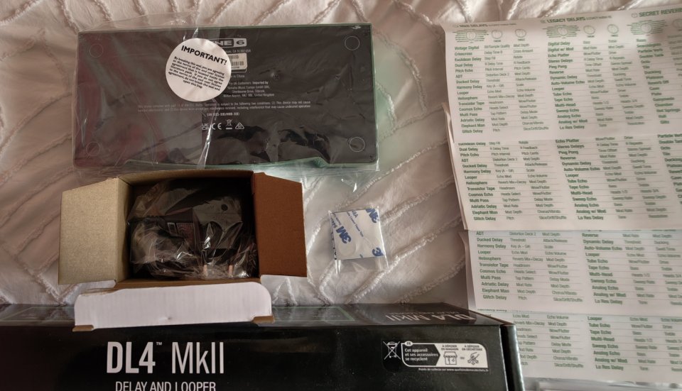 Line6 DL4 MKII Delay + Micro SD Transcend Looper