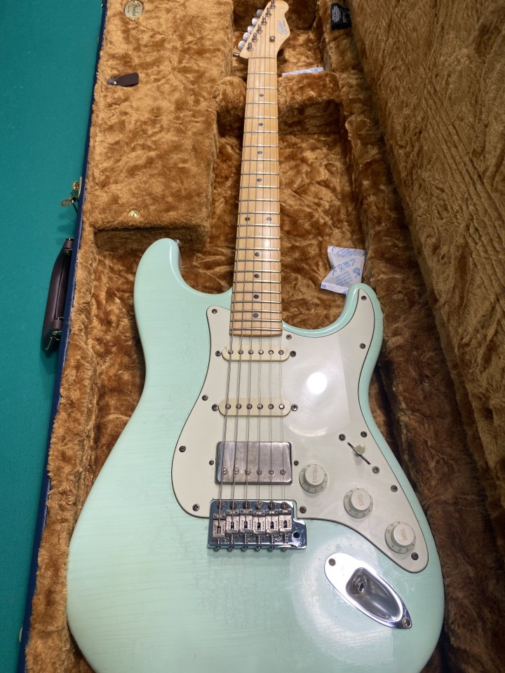 Guitarra rossi stella