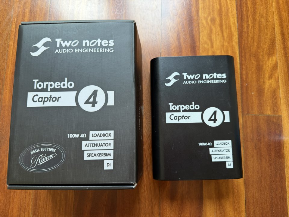 Two Notes Torpedo Captor de 4 Ω de segunda mano · Foto 1 de 3 · Salamanca · 145 €