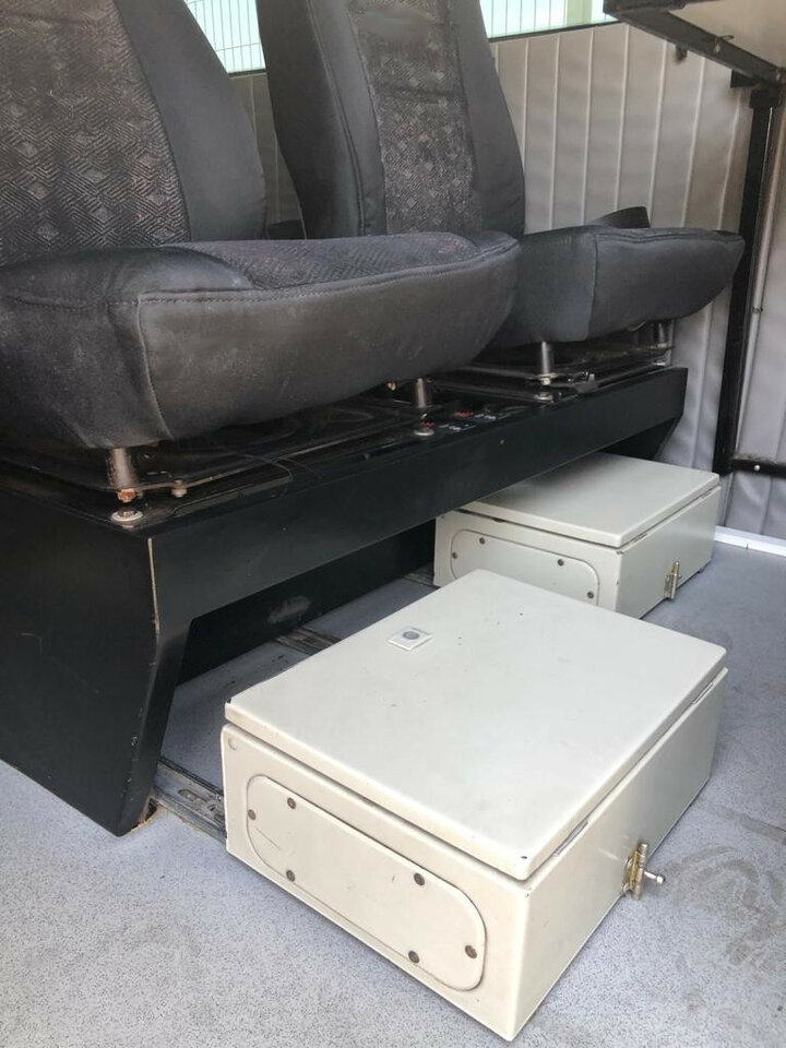 (Se Alquila o vende) Furgón para Orquestas (9 Plazas + Carga)