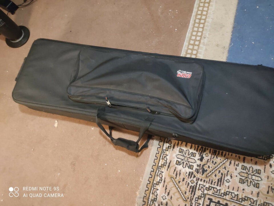 Roland Digital Piano F-20 Supernatural Piano