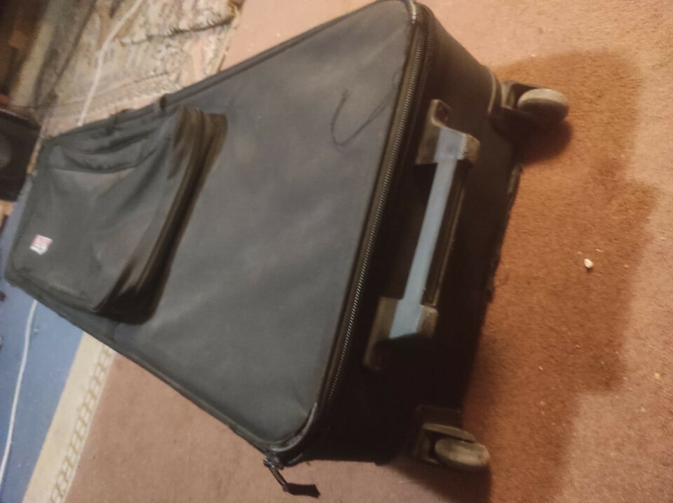 Roland Digital Piano F-20 Supernatural Piano