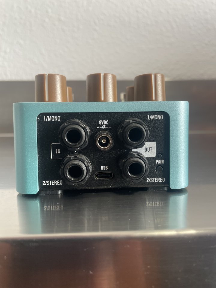 Pedal Universal Audio Del-Verb Reverb Delay de segunda mano · Foto 3 de 4 · Castellón · 220 €