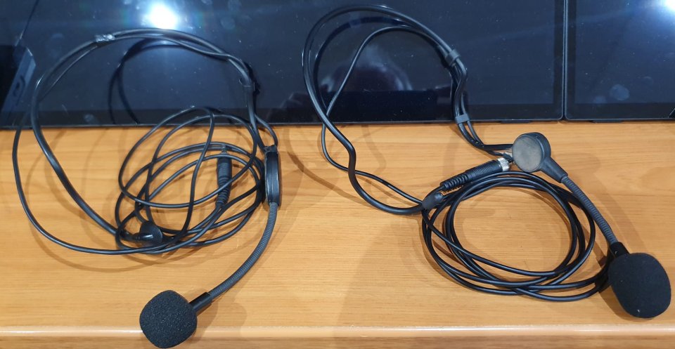 Shure T4N y Sennheiser XS Wireless de segunda mano · Foto 3 de 7 · Ourense · 600 €