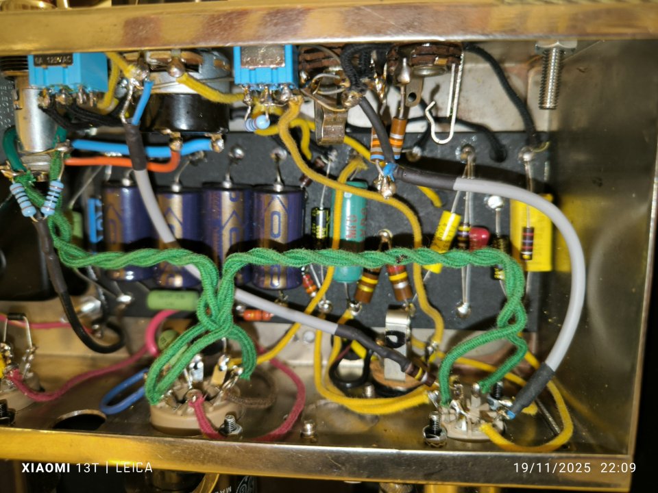 Réplica Fender Champ handwired Custom