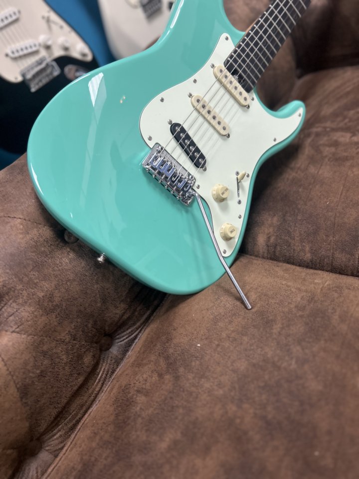 schecter nick johnston Con mejoras de segunda mano · Foto 7 de 9 · Sevilla · 600 €