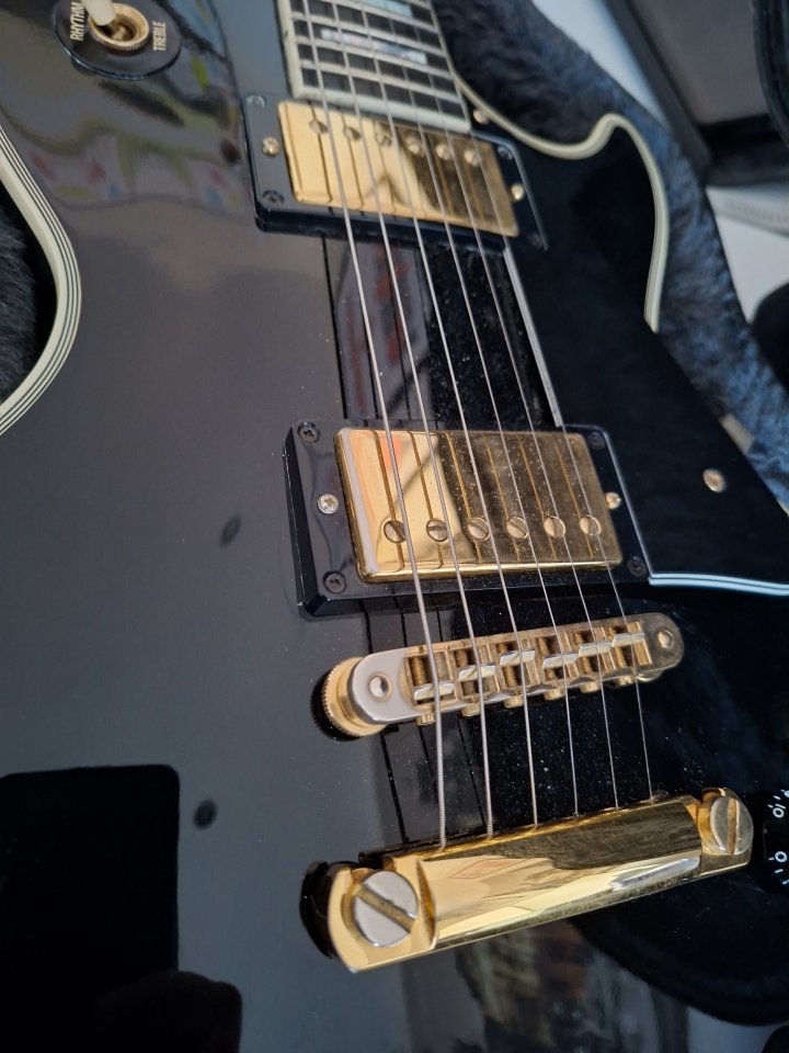 (O vendo) Gibson Les Paul Custom 2004 de segunda mano · Foto 3 de 7 · Madrid