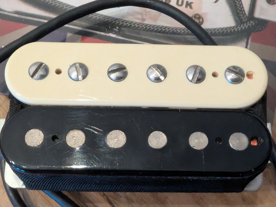 [VENDO o CAMBIO] Bare Knuckle Holy Diver (Bridge) - Zebra - Handwound in UK