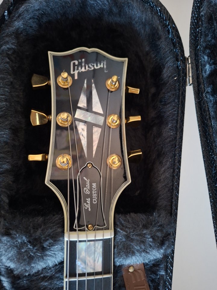 (O vendo) Gibson Les Paul Custom 2004 de segunda mano · Foto 4 de 7 · Madrid