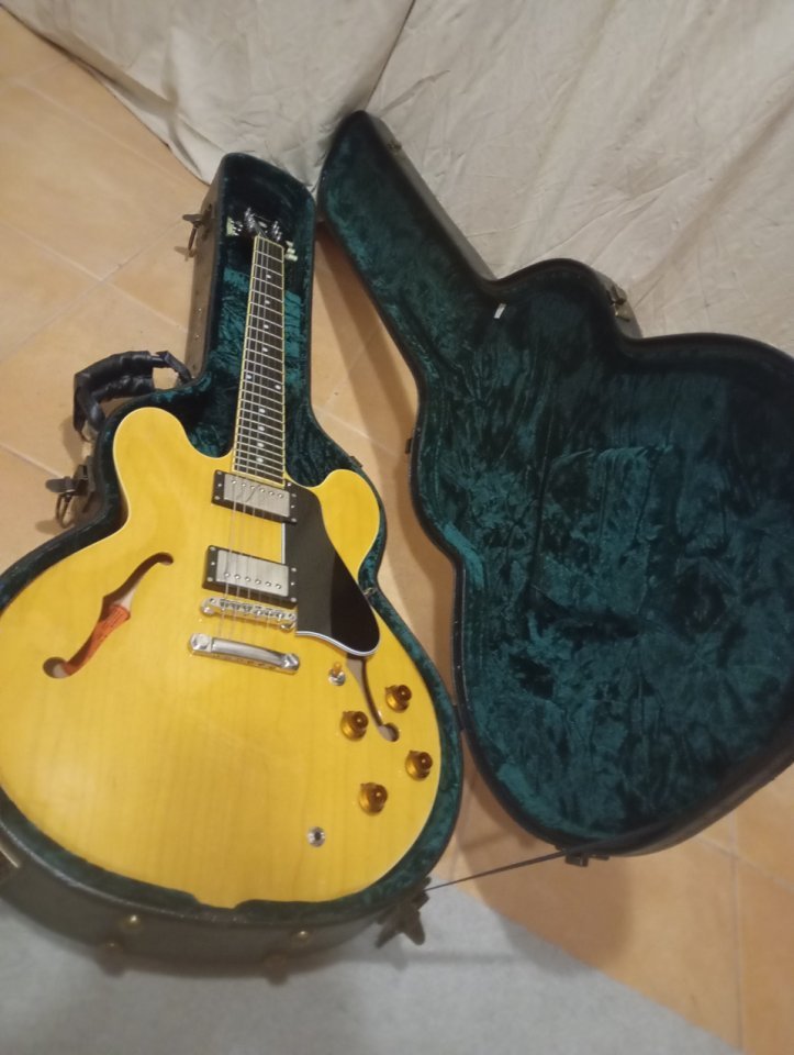 Tokai ES138 de segunda mano · Foto 7 de 8 · Girona · 1800 €