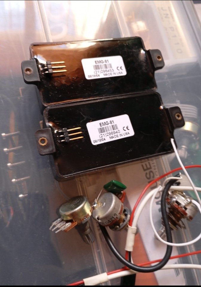 EMG 81 (Dos unidades o una sola))