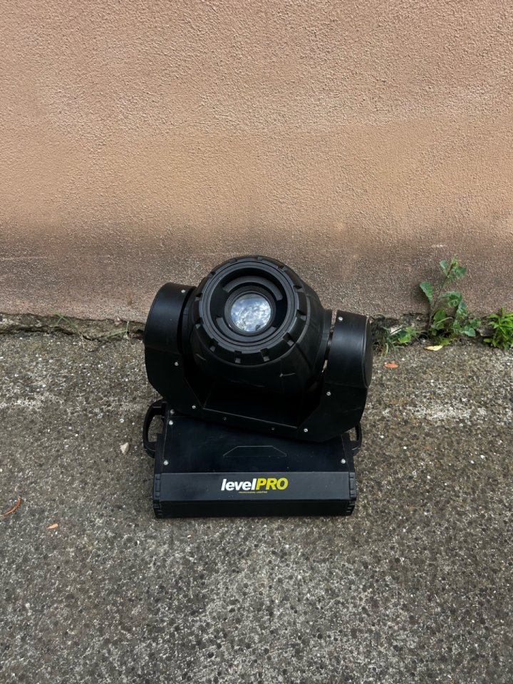 Cabezas Móviles DMX 575W de segunda mano · Foto 6 de 6 · Barcelona · 150 €