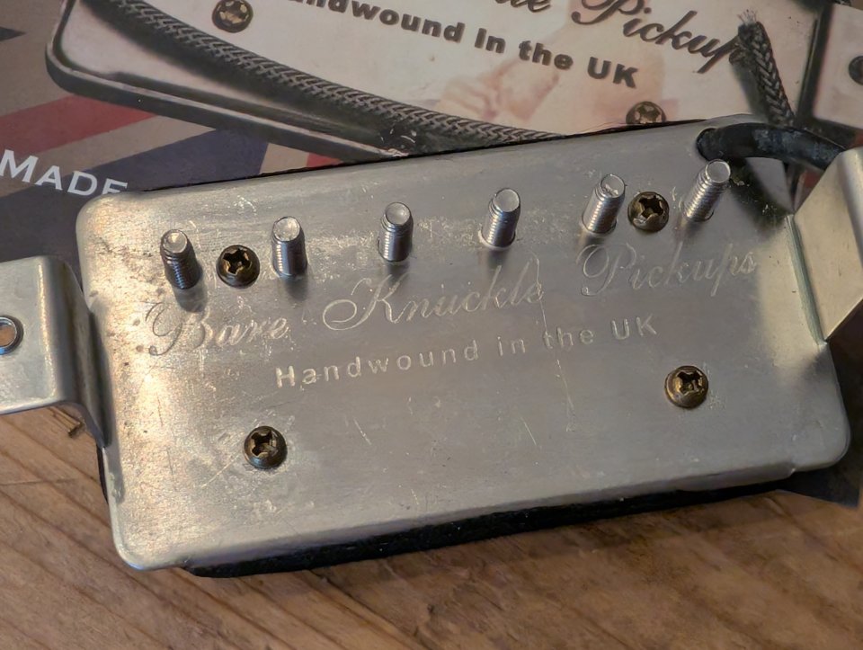 [VENDO o CAMBIO] Bare Knuckle Holy Diver (Bridge) - Zebra - Handwound in UK