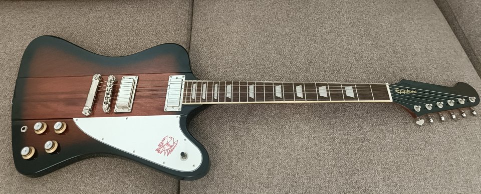 Vendo o cambio Epiphone Firebird Vintage Sunburst completamente nueva
