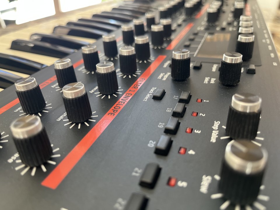 Dave Smith Pro 2 de segunda mano · Foto 7 de 7 · Madrid · 1420 €