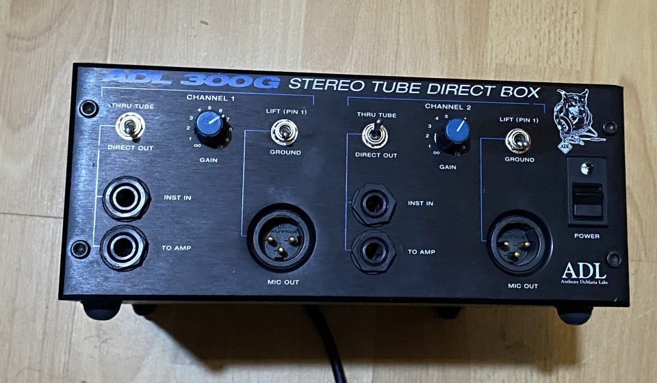 D.I. 2 canales ADL300G