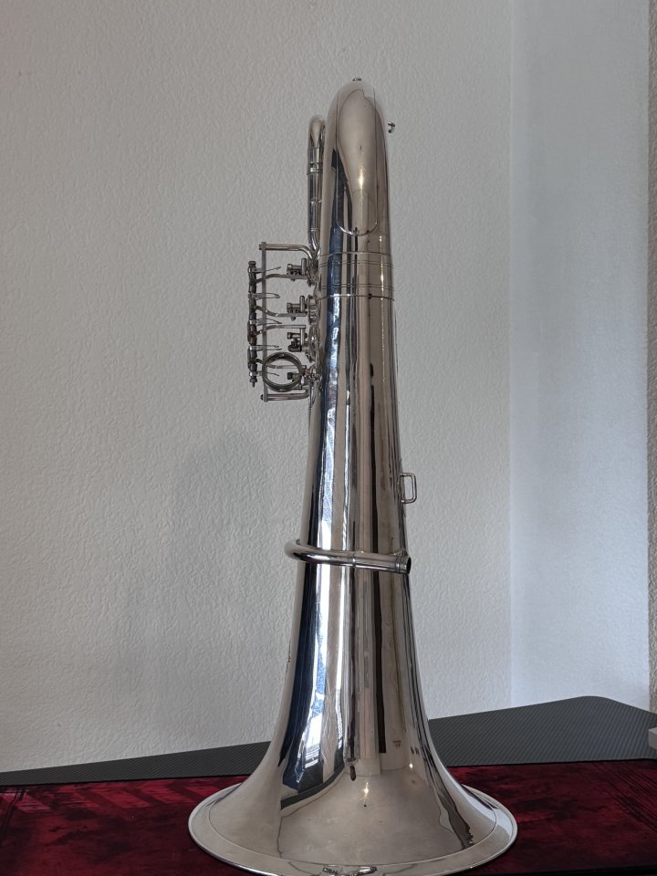 Bombardino Alexander Mainz de segunda mano · Foto 3 de 6 · Valencia · 3000 €