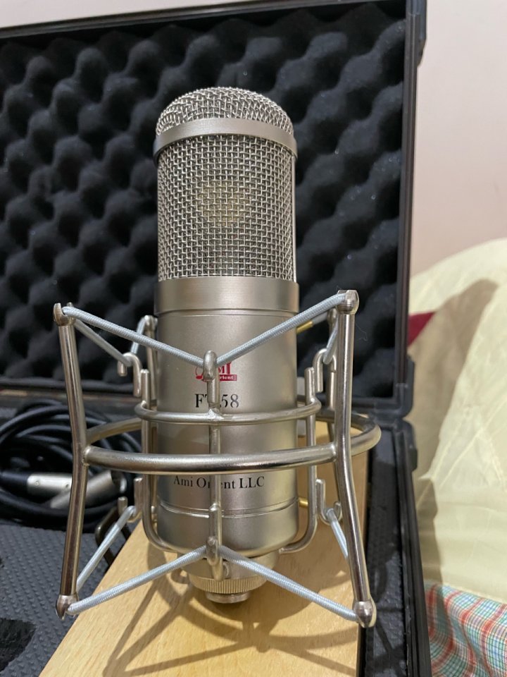 Micrófono de válvulas Tube AMI FT58 de segunda mano · Foto 3 de 10 · Guadalajara · 500 €