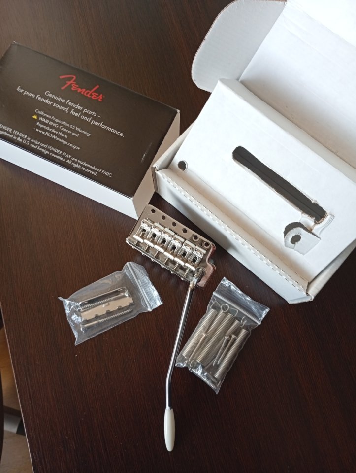 Puente Stratocaster Fender vintage narrow de segunda mano · Foto 1 de 2 · Asturias · 55 €
