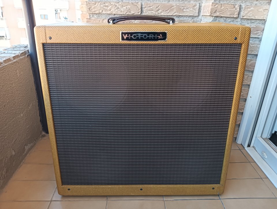 Victoria 45410 Bassman