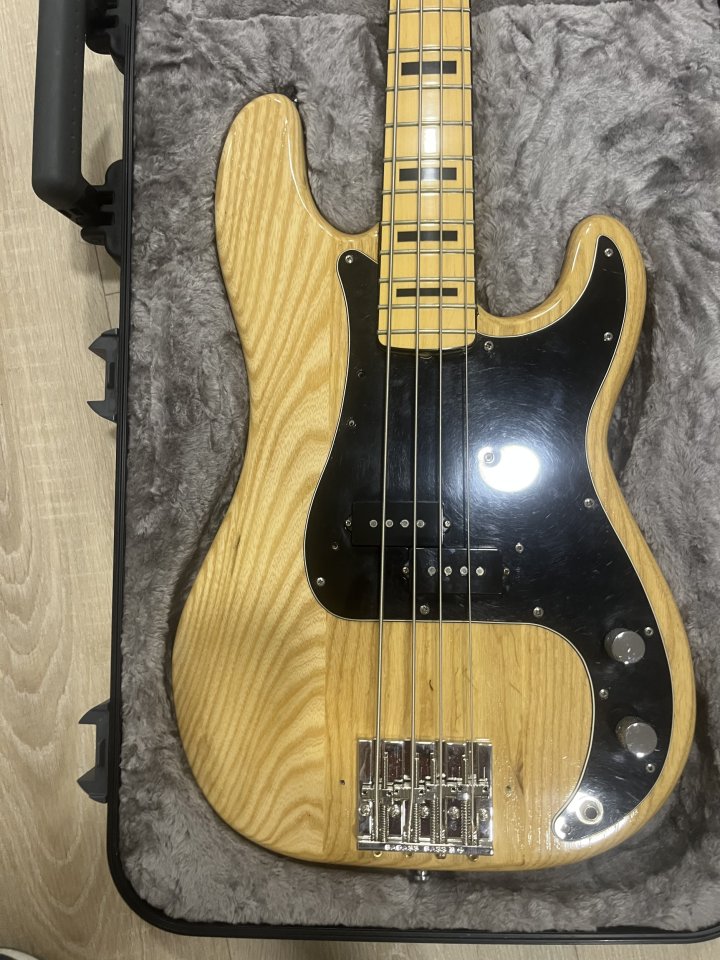 Fender precision usa 1978 con mastil jazz bass Geddy lee de segunda mano · Foto 2 de 9 · Bizkaia · 1100 €