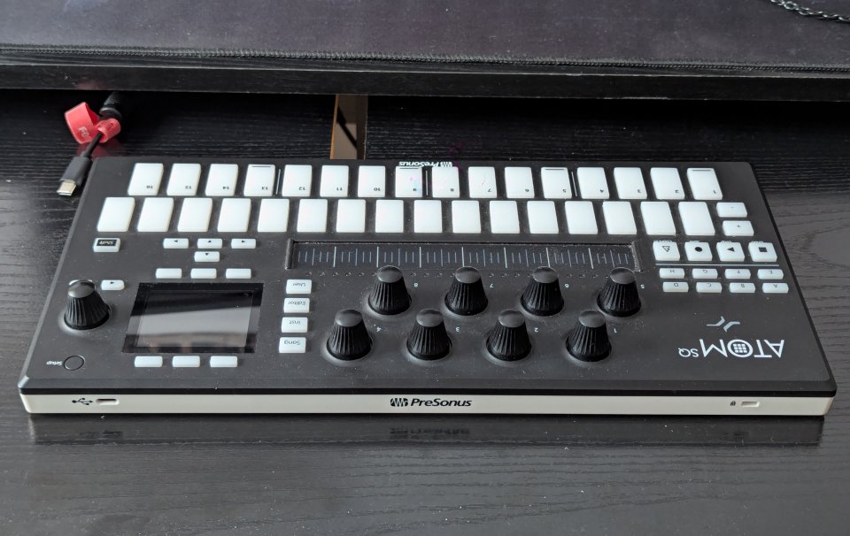 Presonus Atom SQ controlador MIDI de segunda mano · Foto 5 de 6 · Toledo · 155 €