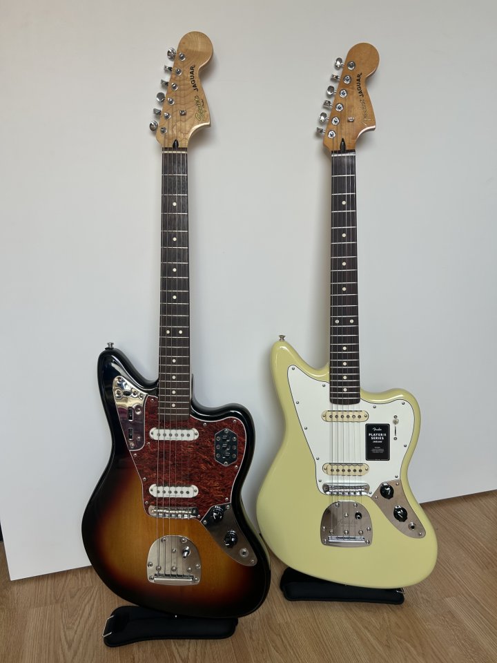 Fender Jaguar Player II (Nueva, 1 semana)