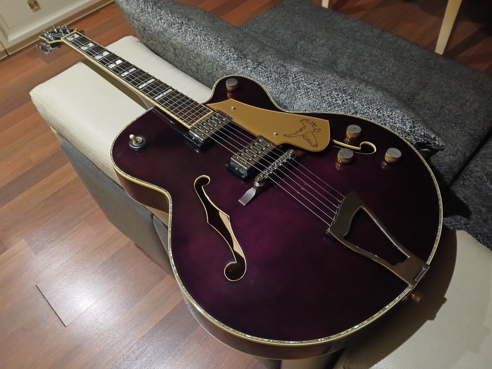 Peavey Rockingham Purple + Upgrades de segunda mano · Jaén · 699 €