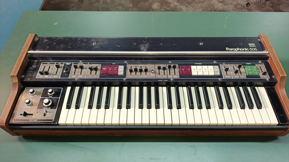 Roland RS-505 Paraphonic de segunda mano · Foto 1 de 5 · Las Palmas · 2500 €