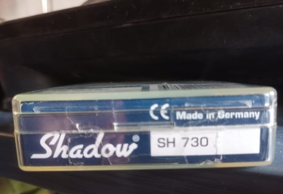 Pastilla Shadow SH 730 para instrumentos acústicos con 1 sensor, 3,5mm jack y kit fijación, en caja original.