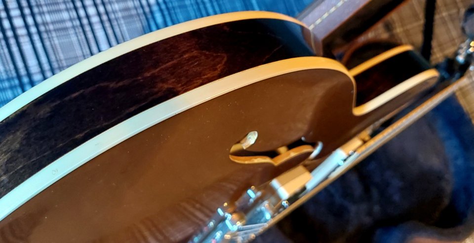 OFERTÓN FIN DE SEMANA! Gibson Memphis ES-335 Block Goldtop Ltd. Edition de segunda mano · Foto 4 de 7 · Asturias · 2850 €